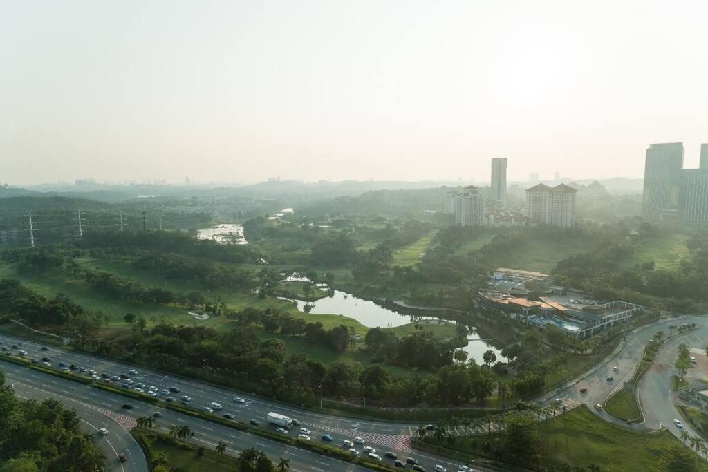 Conezion Residence Putrajaya 3Br6Pax Ioi City Mall Exterior foto